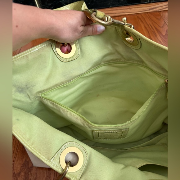 Coach Vintage Signature Tote Bag with Suede and Leather Trim -Ecru and Lime - Picture 11 of 15